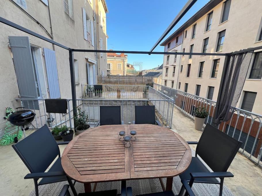 Coeur De Ville, Garage Prive Et Gratuit Avec Terrasse ! Καόρ Εξωτερικό φωτογραφία